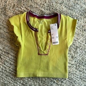 Adorable urban outfitters top